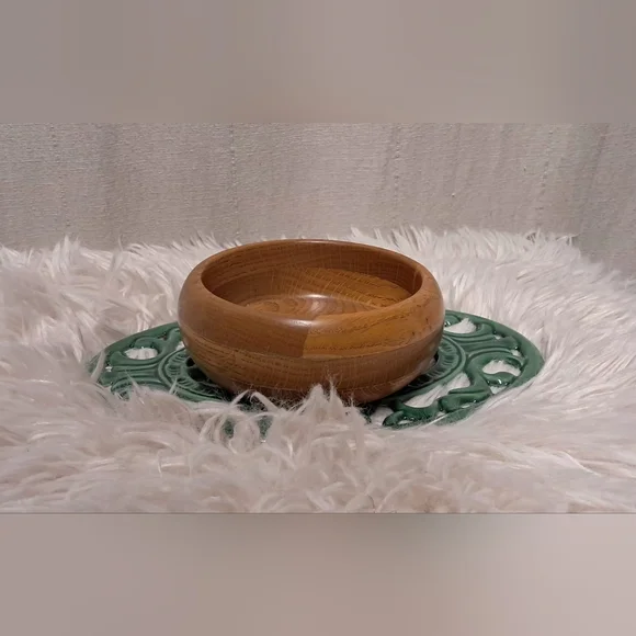 Vintage Made In USA Fame Extra Thick Wooden Handcrafted Bowls (Set Of 6) - Picture 3 of 8